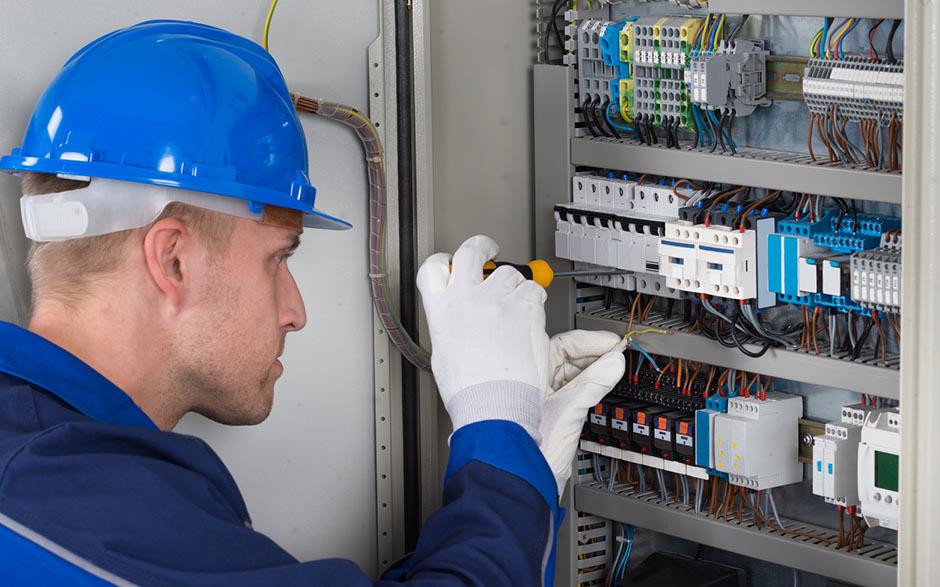 tarif horaire électricien Levallois-Perret